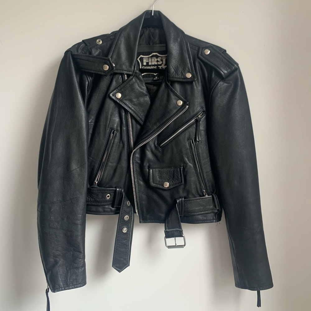 Vintage cropped leather jacket